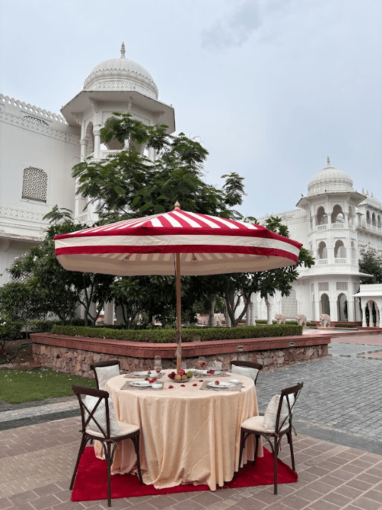 Red Stripe Parasol 