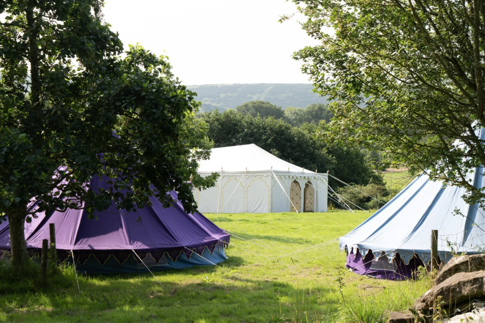 Bell tent for families