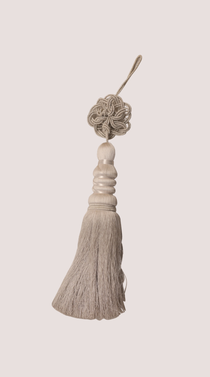 Tassel T0004